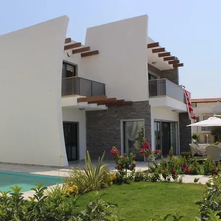Ada Life Super Luxury With Sea View Sapphire - #119852 Holiday home *
